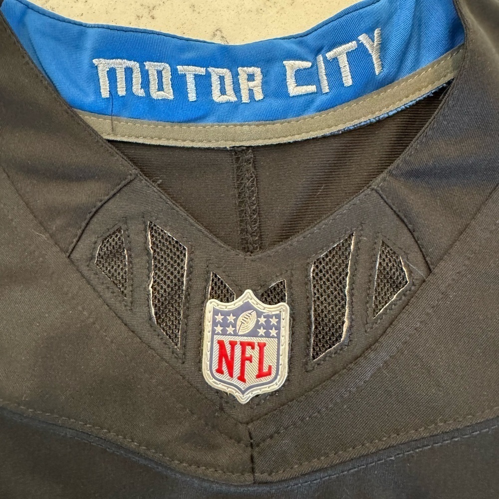 #98 DJ READER Detroit Lions Sz Large Mens Alt Black Stitched 2025 Jersey - Picture 4 of 11